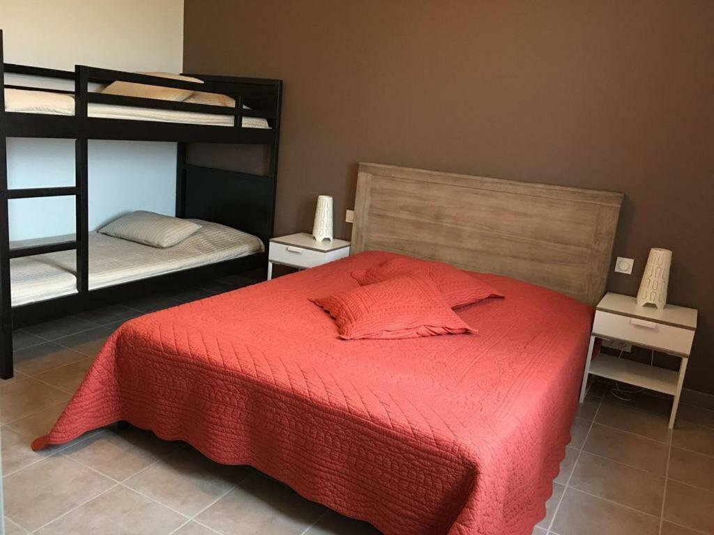 La Maison De Caillette Camaret-sur-Aigues Ngoại thất bức ảnh